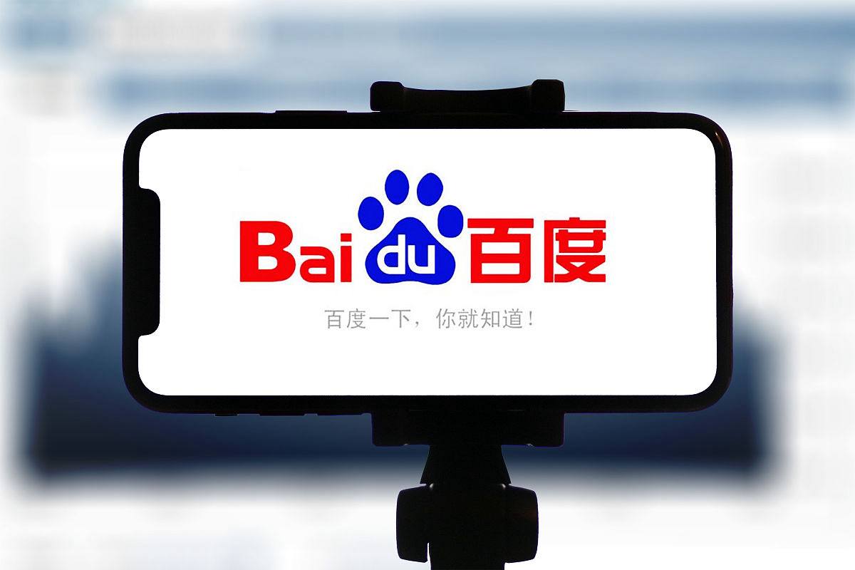 蒋欣吃太多被经纪人看管了